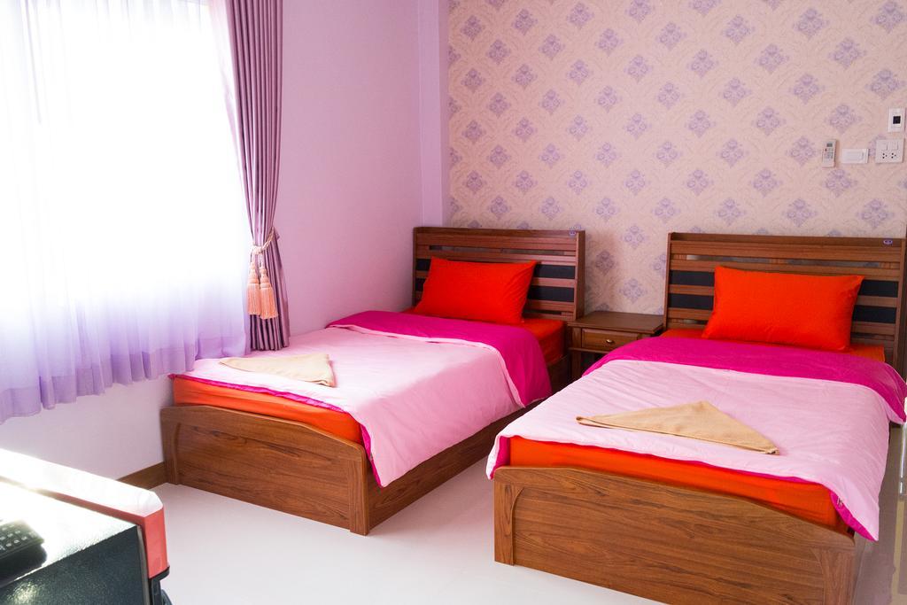 Rak Ban Kerd House Hotel Ko Si Chang Bilik gambar